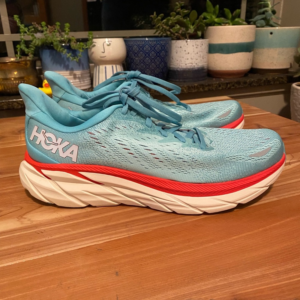 Hoka Clifton 8 Running Shoes